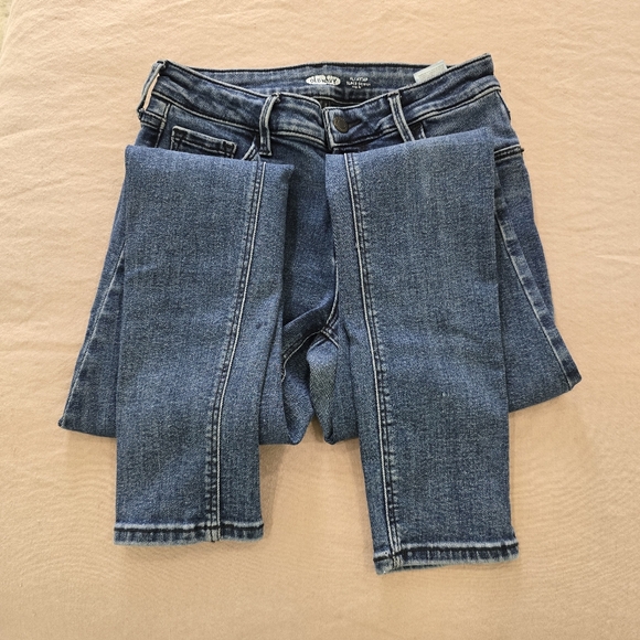 Old Navy Mid Rise Super Skinny Blur Jeans Size 2 - Picture 3 of 6